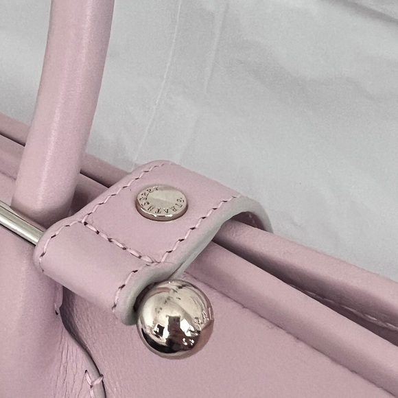 THE STRATHBERRY MIDI TOTE PALE PINK - Picture 9 of 11